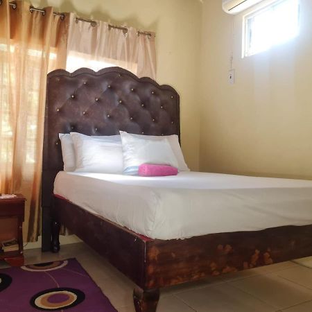 كينغستون Dancehall Hostel المظهر الخارجي الصورة