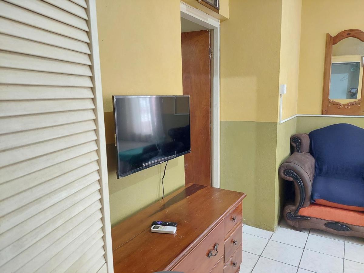 كينغستون Dancehall Hostel المظهر الخارجي الصورة