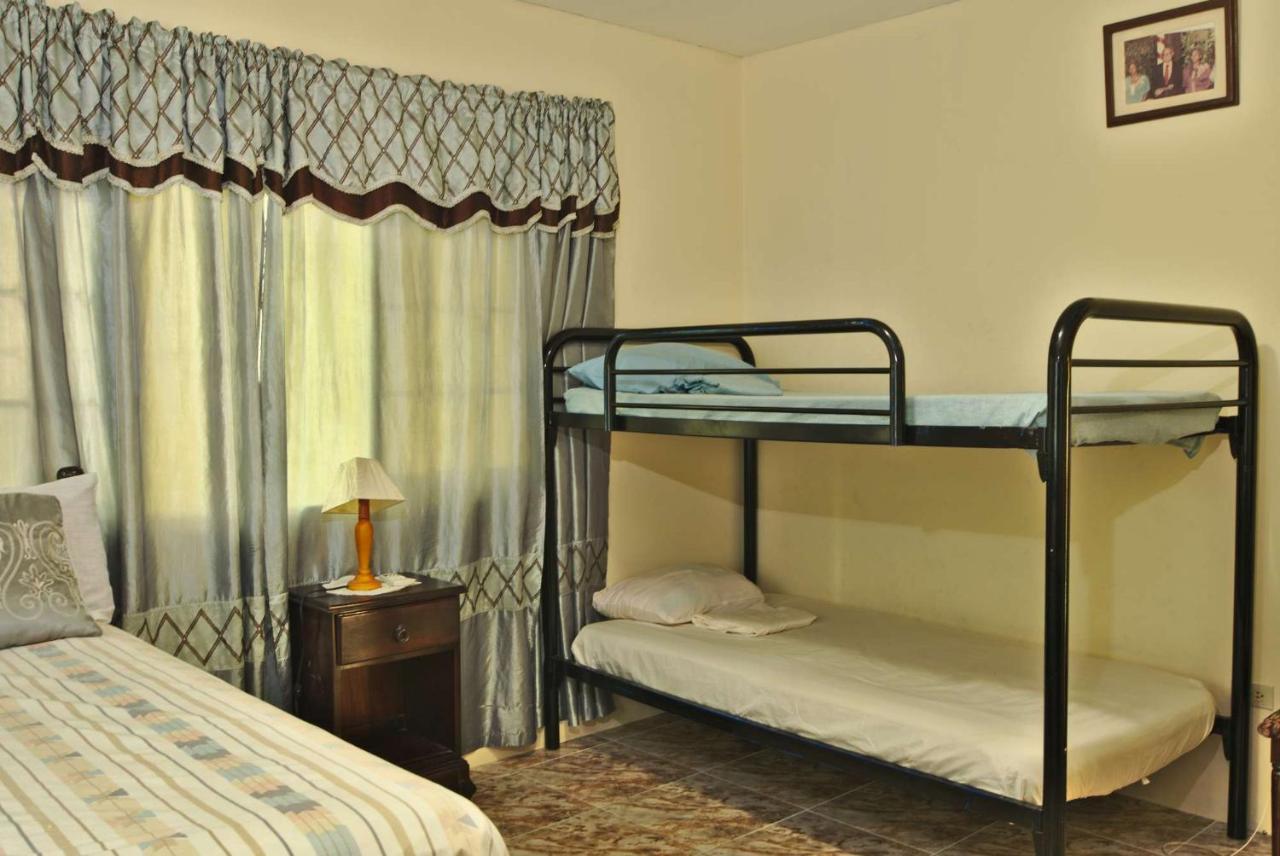 كينغستون Dancehall Hostel المظهر الخارجي الصورة
