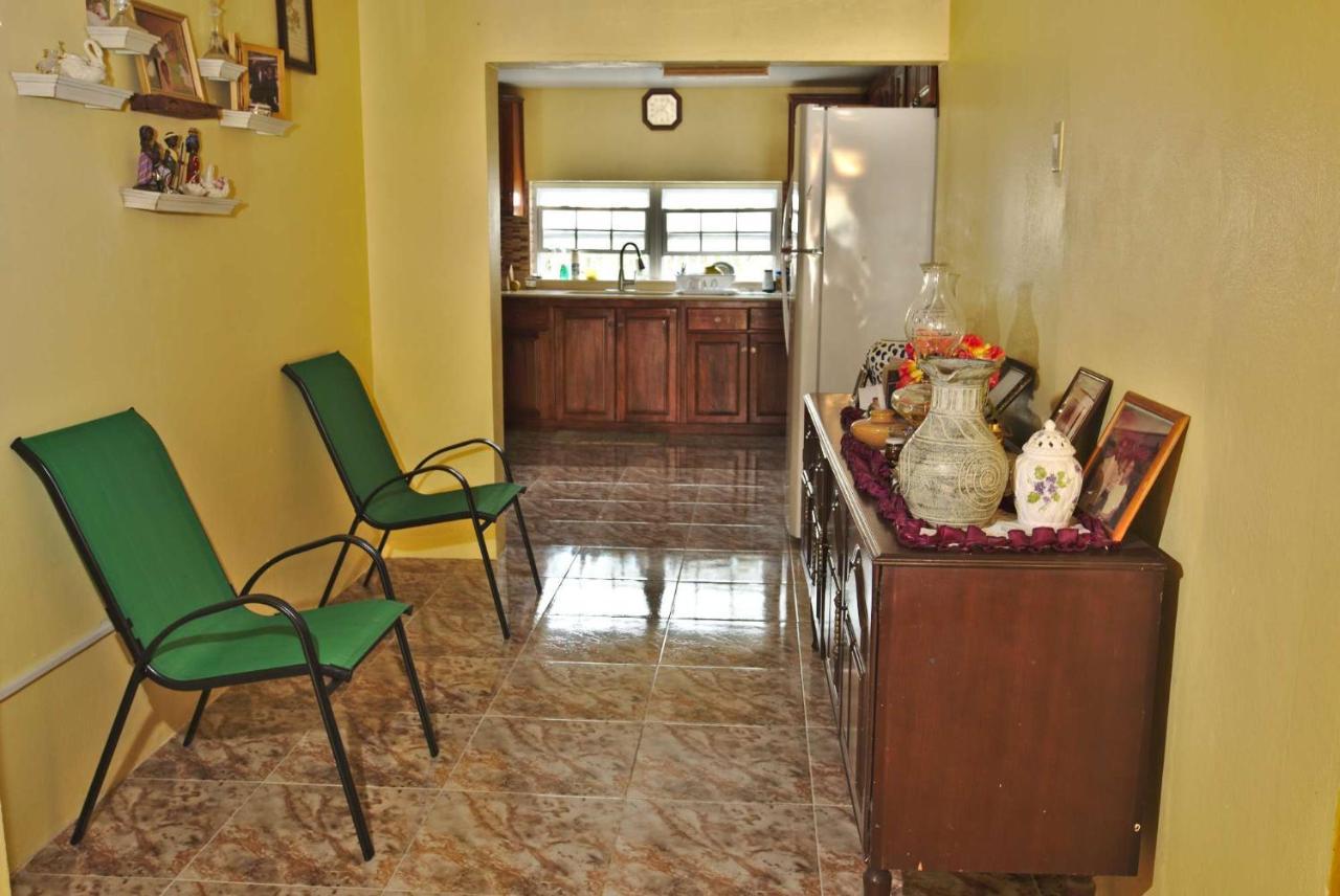 كينغستون Dancehall Hostel المظهر الخارجي الصورة